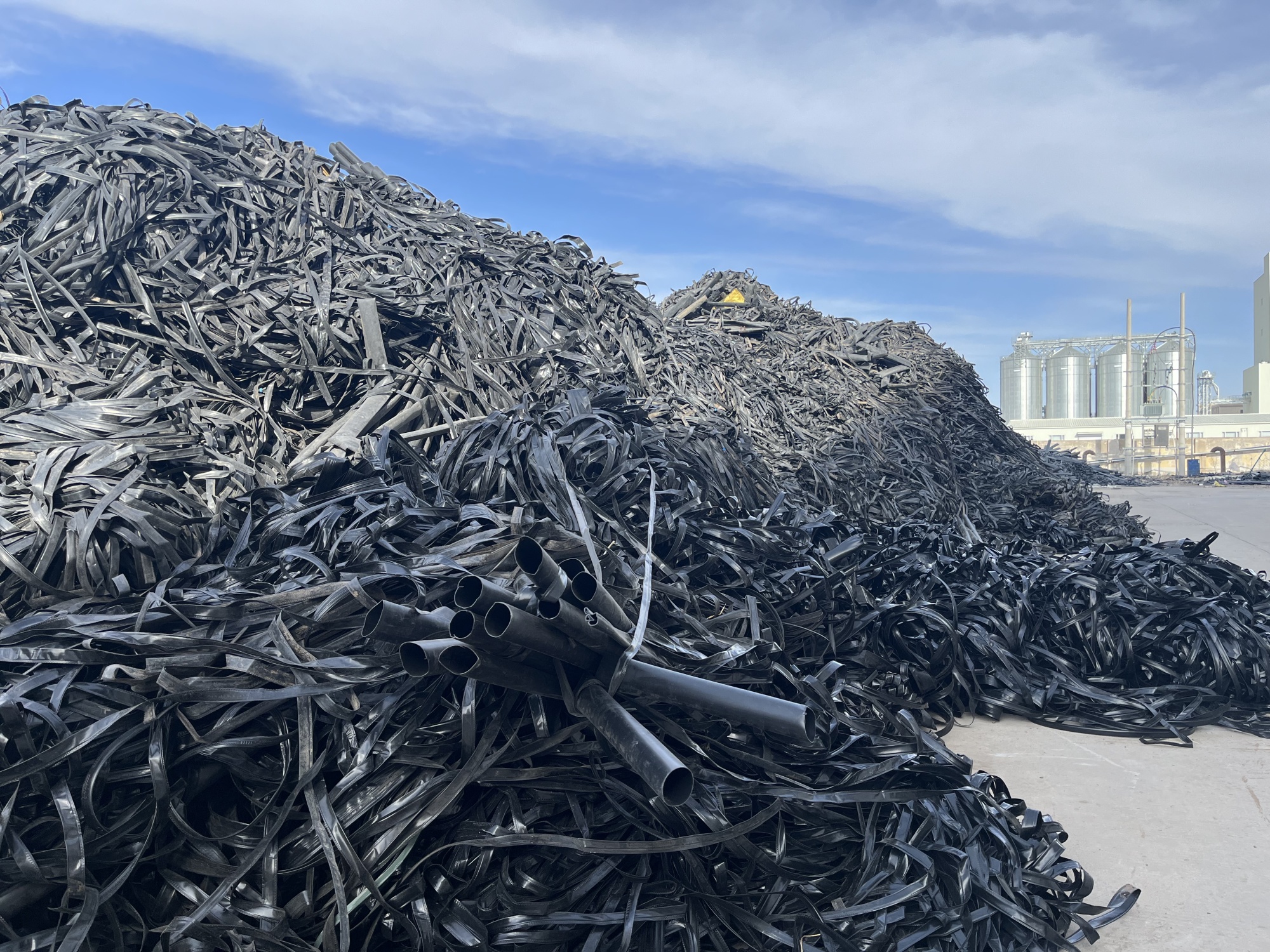 破局废旧滴灌带困境,撕碎机领航绿色再生新赛道