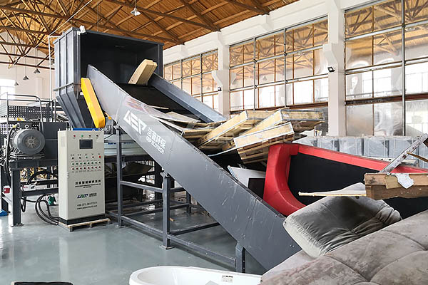 大件垃圾资源化处理工艺系统，解决沙发/床垫处置利用难题